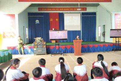 📢 TUYÊN TRUYỀN AN TOÀN SỬ DỤNG THÔNG TIN SỐ, AN TOÀN GIAO THÔNG HỌC ĐƯỜNG VÀ PHÒNG, CHỐNG TÁC HẠI CỦA MA TÚY 📢