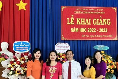 HỘI NGHỊ . CÔNG CHỨC, VIÊN CHỨC, NGƯỜI LAO ĐỘNG